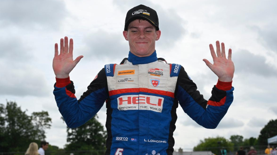 Loiacono Sweeps to Set Up USF Juniors Title Decider